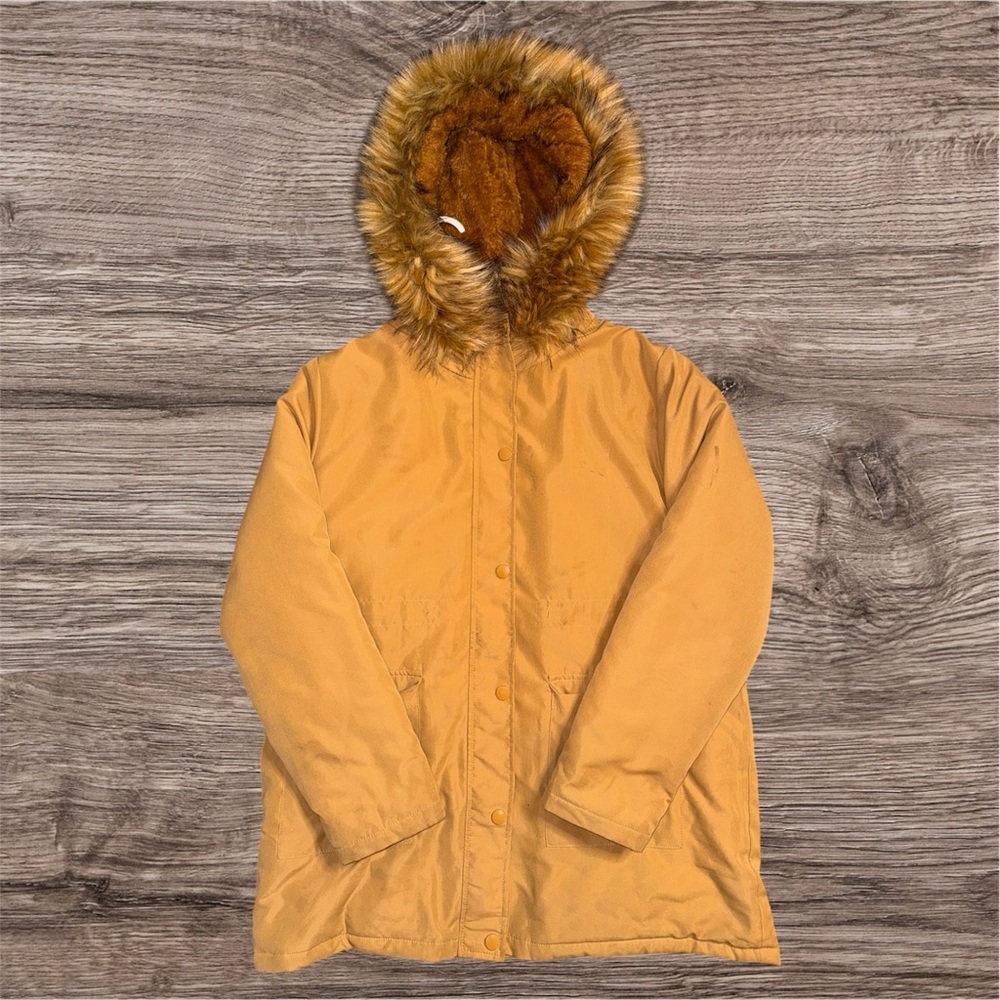SHEIN Tan Faux-Fur Lined Winter Coat – Size Large, Warm Zip-Up Jacket